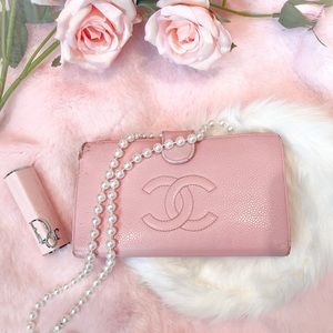 Vintage pink Chanel wallet
